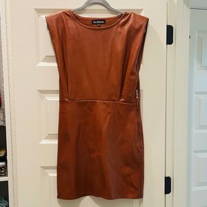 En Saison Brown Sheath Mini Dress Crew Neck